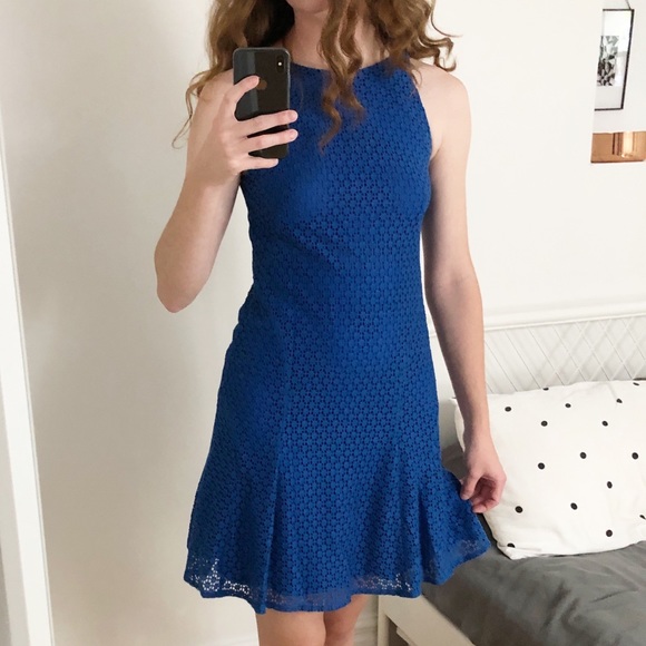 Akris Punto Blue Sleeveless Eyelet Lace Dress - 4 - Picture 11 of 11